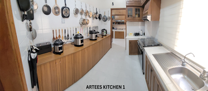 Kitchen 1