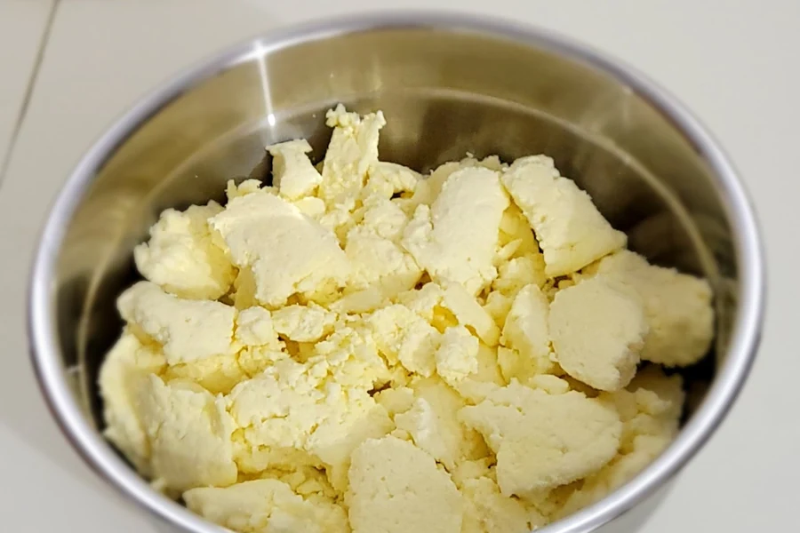 Step 4: Curds for the dough